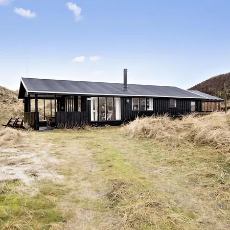 Holiday home Aarno - 120m From The Sea By Interhome Lokken