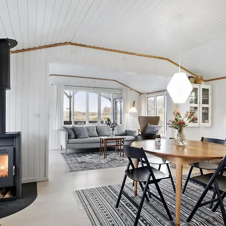 Aarno - 120m From The Sea By Interhome *